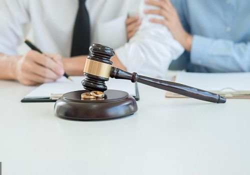 厦门婚外情取证：女方出轨离婚如何判财产如何分